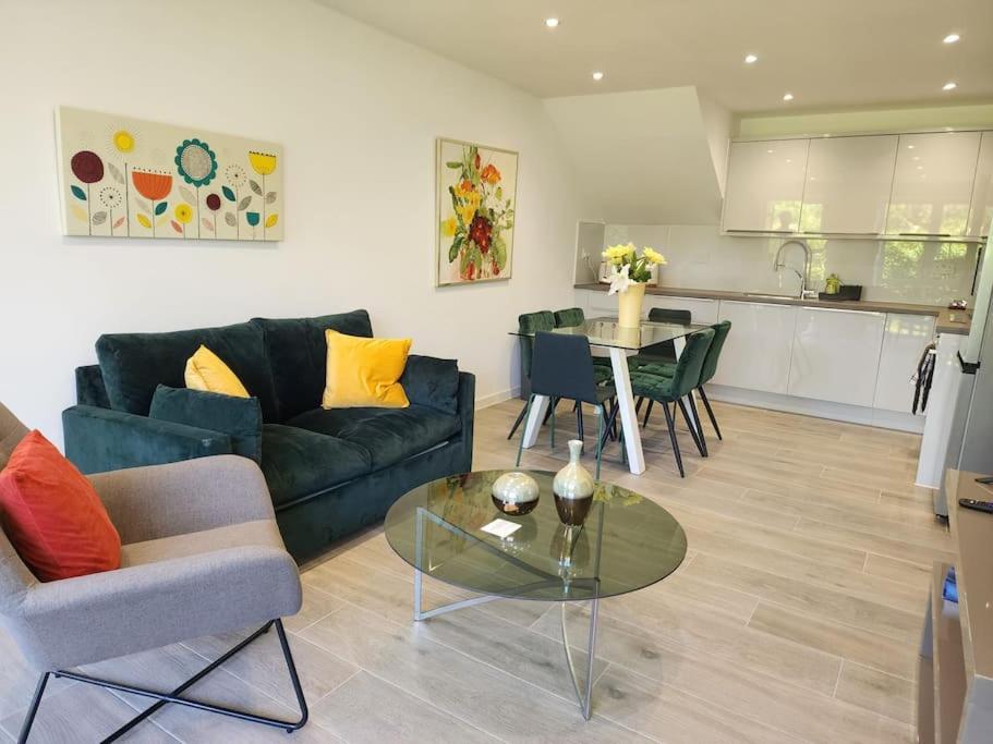 Paradigm Court, Modern 3-Bedroom Flat 1, Oxford Exterior foto